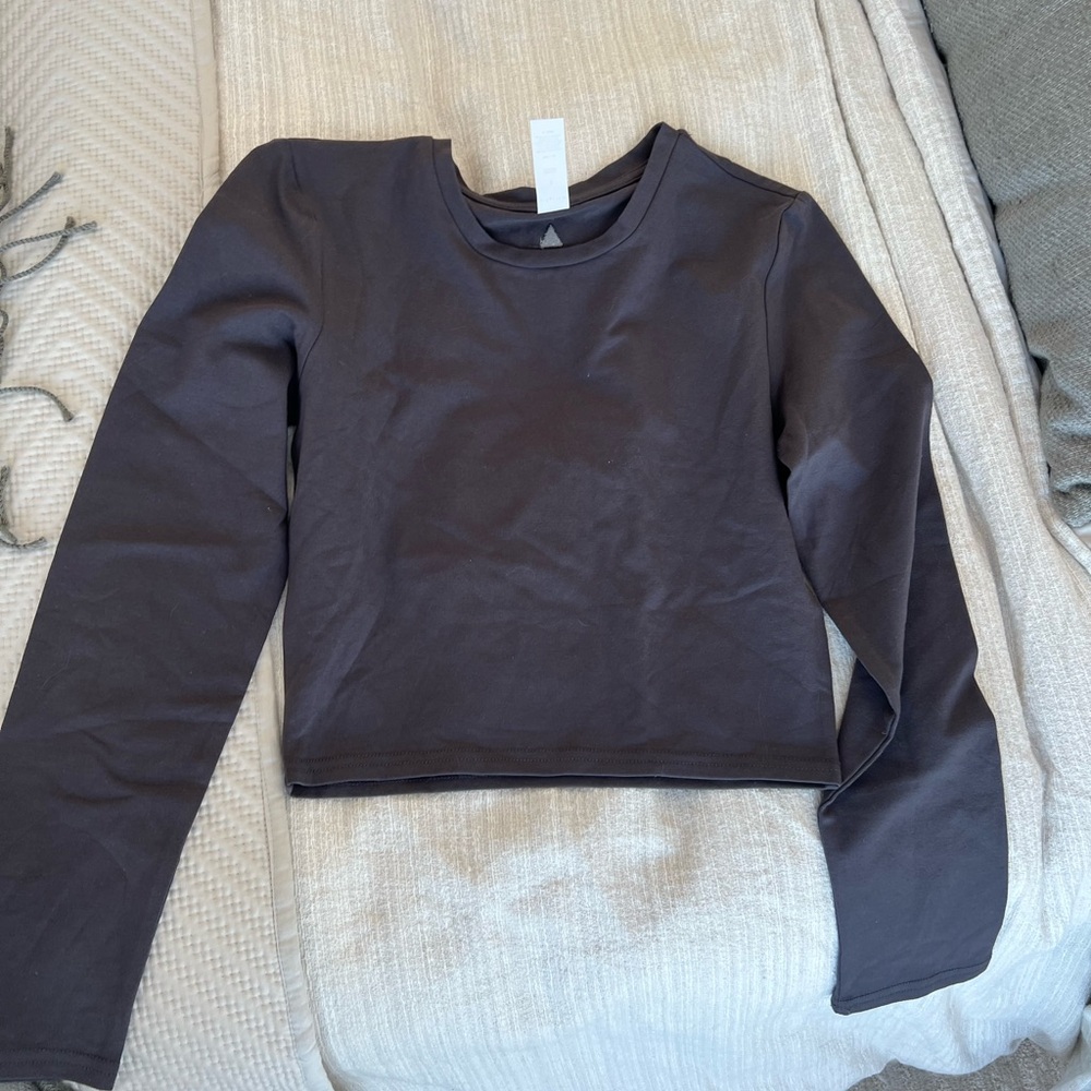 Vitality Women's Long Sleeve Crewneck Grey Tee